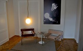 Apartments Tesla